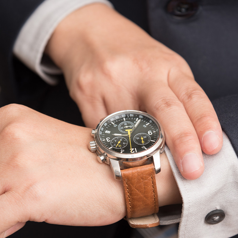 Things to Keep in Mind While Buying Watches